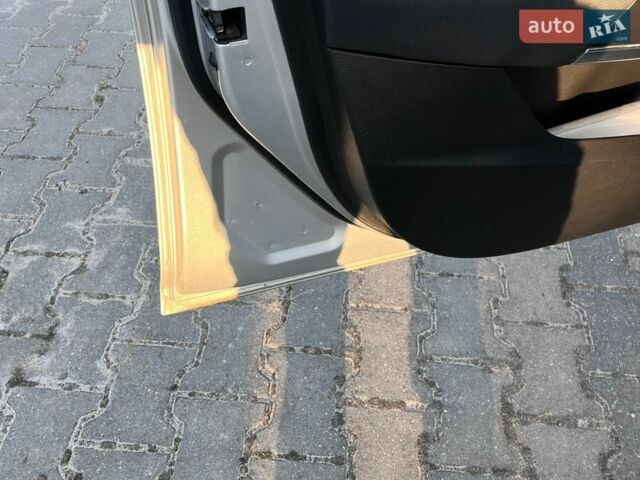 Серый Опель Инсигния, объемом двигателя 1.96 л и пробегом 253 тыс. км за 5999 $, фото 11 на Automoto.ua