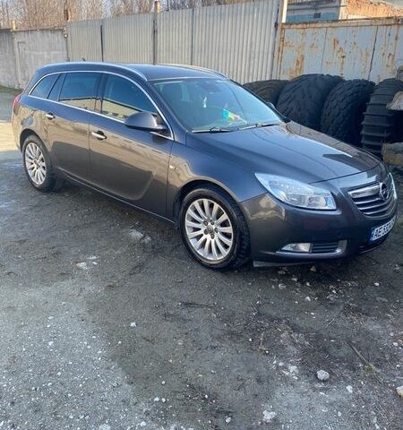 Серый Опель Инсигния, объемом двигателя 2 л и пробегом 310 тыс. км за 8500 $, фото 7 на Automoto.ua