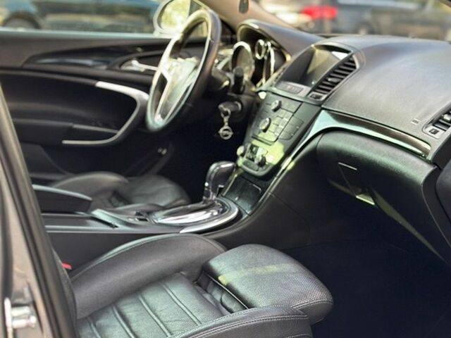 Сірий Опель Інсігнія, об'ємом двигуна 2 л та пробігом 210 тис. км за 7100 $, фото 21 на Automoto.ua