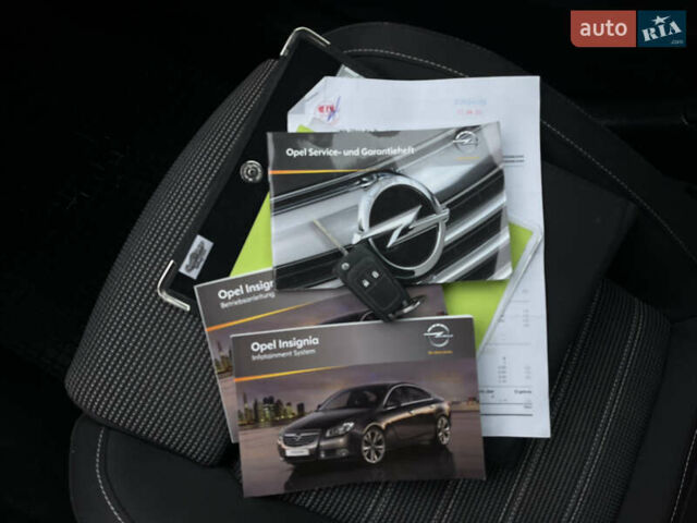 Серый Опель Инсигния, объемом двигателя 2 л и пробегом 219 тыс. км за 7650 $, фото 102 на Automoto.ua