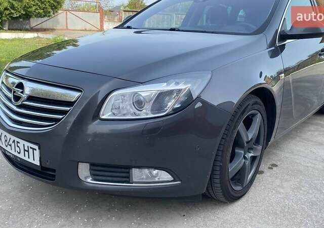 Сірий Опель Інсігнія, об'ємом двигуна 1.96 л та пробігом 221 тис. км за 12500 $, фото 27 на Automoto.ua