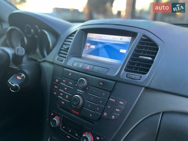 Сірий Опель Інсігнія, об'ємом двигуна 2 л та пробігом 325 тис. км за 7300 $, фото 26 на Automoto.ua