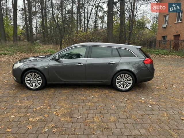 Серый Опель Инсигния, объемом двигателя 1.96 л и пробегом 275 тыс. км за 8000 $, фото 3 на Automoto.ua