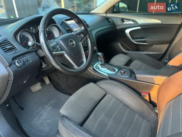 Сірий Опель Інсігнія, об'ємом двигуна 2 л та пробігом 325 тис. км за 7300 $, фото 17 на Automoto.ua