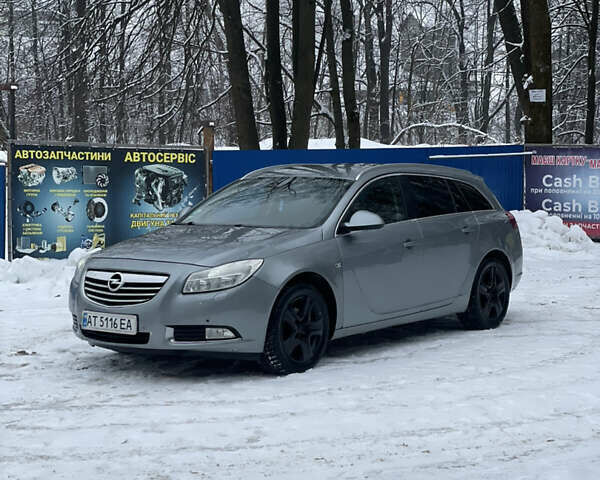 Серый Опель Инсигния, объемом двигателя 1.96 л и пробегом 390 тыс. км за 5950 $, фото 7 на Automoto.ua