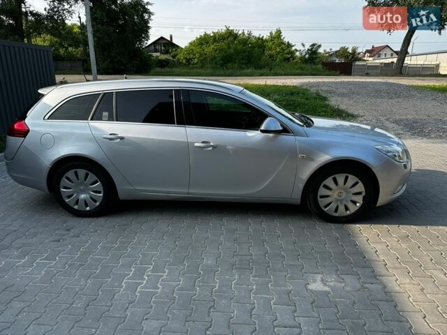 Серый Опель Инсигния, объемом двигателя 1.96 л и пробегом 265 тыс. км за 8000 $, фото 5 на Automoto.ua