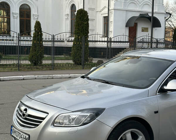 Сірий Опель Інсігнія, об'ємом двигуна 1.96 л та пробігом 252 тис. км за 8700 $, фото 45 на Automoto.ua