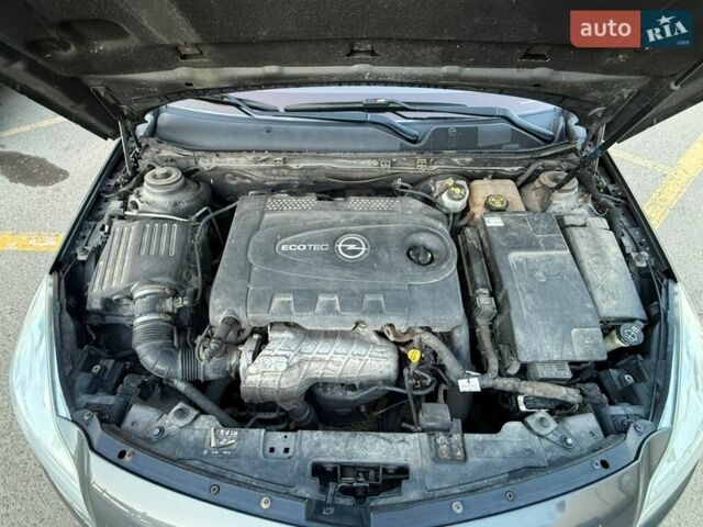 Сірий Опель Інсігнія, об'ємом двигуна 1.96 л та пробігом 344 тис. км за 7500 $, фото 22 на Automoto.ua