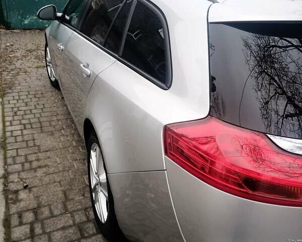 Сірий Опель Інсігнія, об'ємом двигуна 1.96 л та пробігом 286 тис. км за 5500 $, фото 18 на Automoto.ua