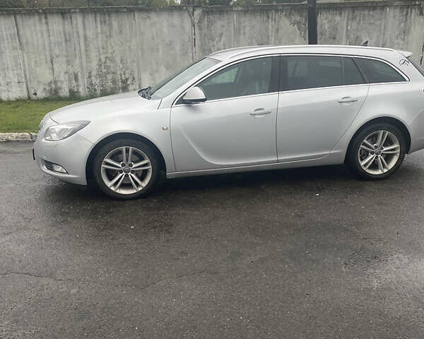 Сірий Опель Інсігнія, об'ємом двигуна 1.96 л та пробігом 347 тис. км за 8500 $, фото 2 на Automoto.ua