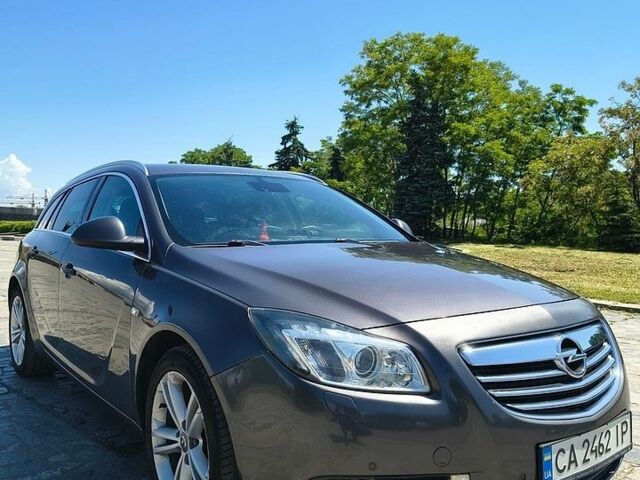 Сірий Опель Інсігнія, об'ємом двигуна 1.96 л та пробігом 257 тис. км за 8200 $, фото 13 на Automoto.ua