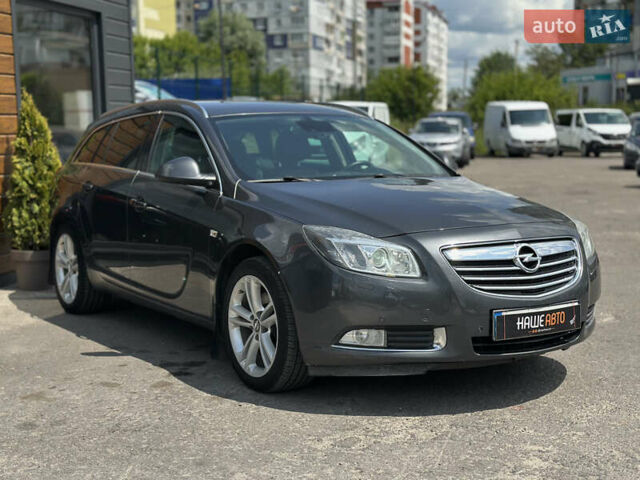 Сірий Опель Інсігнія, об'ємом двигуна 2 л та пробігом 270 тис. км за 7800 $, фото 7 на Automoto.ua
