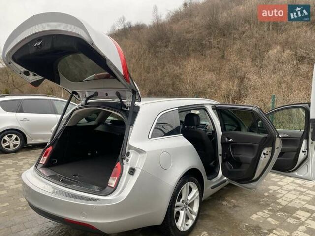 Сірий Опель Інсігнія, об'ємом двигуна 1.96 л та пробігом 231 тис. км за 7700 $, фото 13 на Automoto.ua