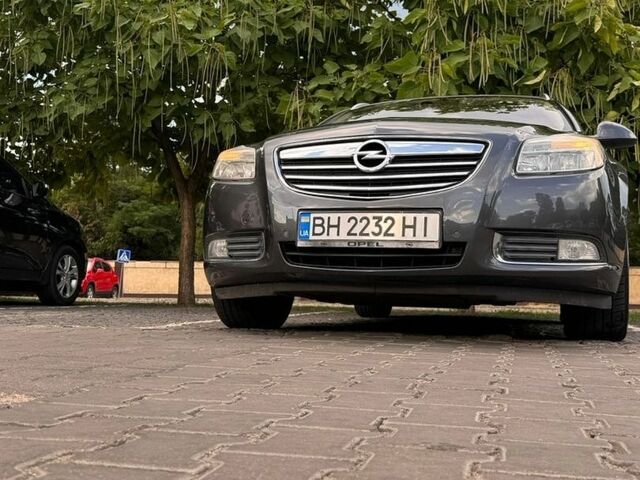 Сірий Опель Інсігнія, об'ємом двигуна 1.96 л та пробігом 274 тис. км за 8400 $, фото 15 на Automoto.ua