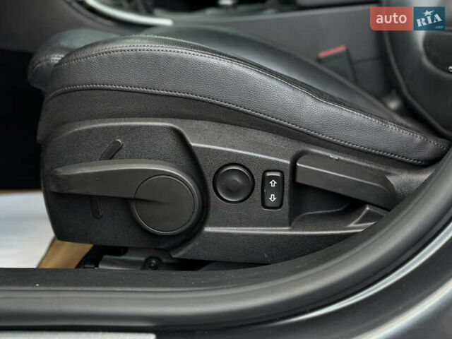 Сірий Опель Інсігнія, об'ємом двигуна 2 л та пробігом 270 тис. км за 7800 $, фото 28 на Automoto.ua