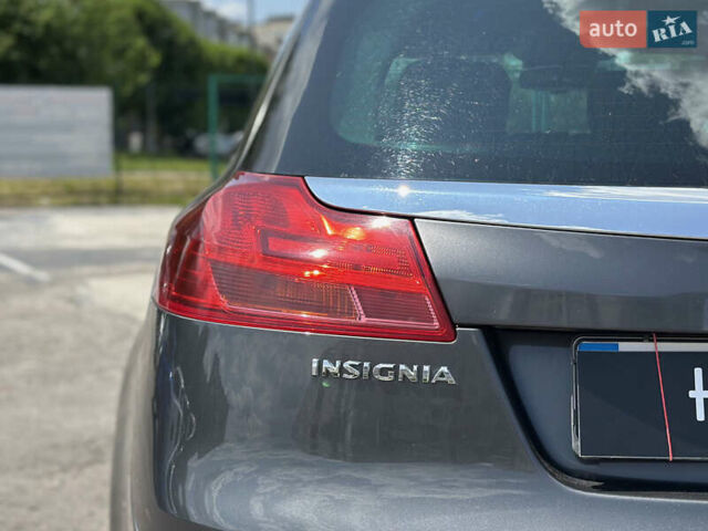 Сірий Опель Інсігнія, об'ємом двигуна 2 л та пробігом 270 тис. км за 7800 $, фото 15 на Automoto.ua