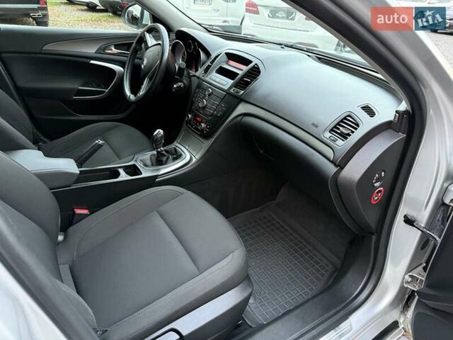 Сірий Опель Інсігнія, об'ємом двигуна 1.96 л та пробігом 251 тис. км за 7300 $, фото 51 на Automoto.ua