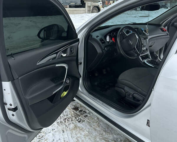 Сірий Опель Інсігнія, об'ємом двигуна 1.96 л та пробігом 297 тис. км за 7200 $, фото 7 на Automoto.ua