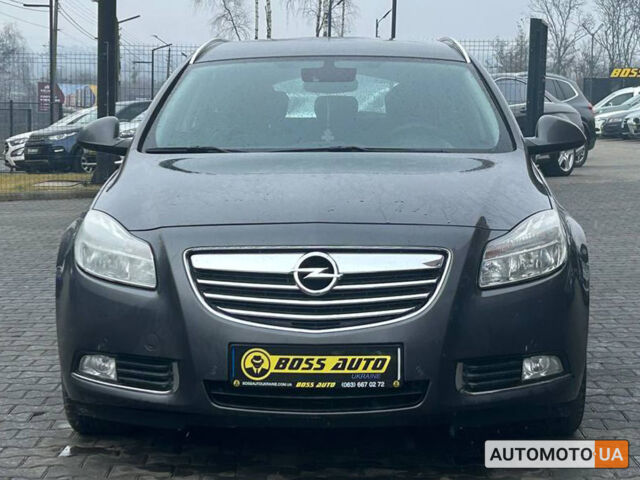 Серый Опель Инсигния, объемом двигателя 1.4 л и пробегом 188 тыс. км за 6500 $, фото 1 на Automoto.ua