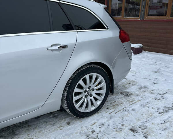 Сірий Опель Інсігнія, об'ємом двигуна 1.96 л та пробігом 297 тис. км за 7200 $, фото 10 на Automoto.ua