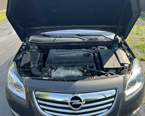 Серый Опель Инсигния, объемом двигателя 2 л и пробегом 213 тыс. км за 9700 $, фото 81 на Automoto.ua