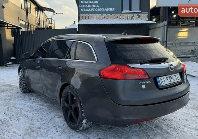 Сірий Опель Інсігнія, об'ємом двигуна 2 л та пробігом 292 тис. км за 8300 $, фото 9 на Automoto.ua