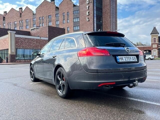 Сірий Опель Інсігнія, об'ємом двигуна 2 л та пробігом 362 тис. км за 7400 $, фото 3 на Automoto.ua