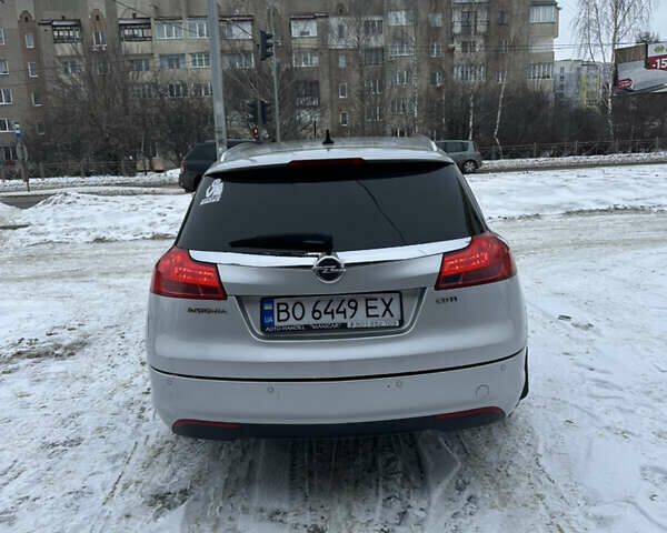 Сірий Опель Інсігнія, об'ємом двигуна 1.96 л та пробігом 297 тис. км за 7200 $, фото 2 на Automoto.ua