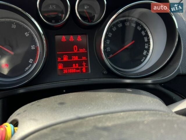 Сірий Опель Інсігнія, об'ємом двигуна 1.96 л та пробігом 362 тис. км за 8100 $, фото 15 на Automoto.ua