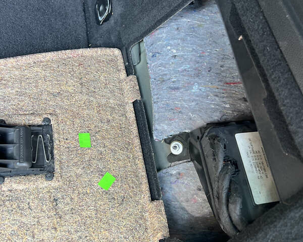 Серый Опель Инсигния, объемом двигателя 2 л и пробегом 213 тыс. км за 8950 $, фото 66 на Automoto.ua