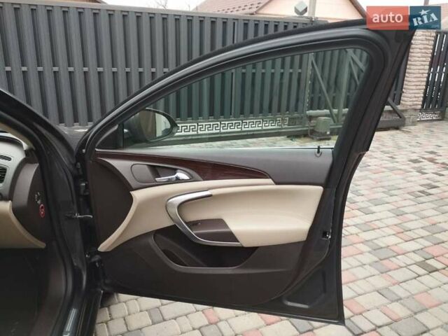 Серый Опель Инсигния, объемом двигателя 2 л и пробегом 293 тыс. км за 9500 $, фото 25 на Automoto.ua