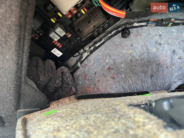 Серый Опель Инсигния, объемом двигателя 2 л и пробегом 213 тыс. км за 8950 $, фото 65 на Automoto.ua