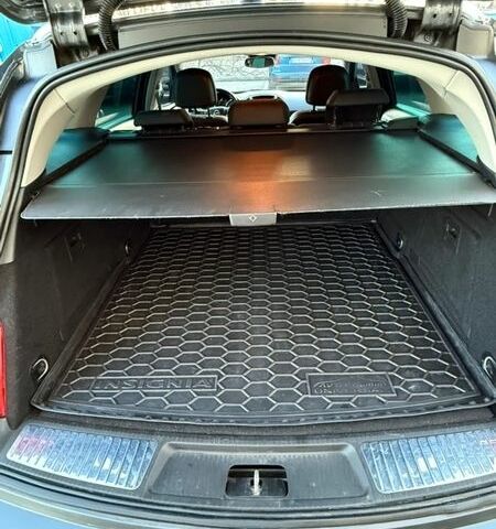 Сірий Опель Інсігнія, об'ємом двигуна 1.96 л та пробігом 344 тис. км за 7500 $, фото 17 на Automoto.ua