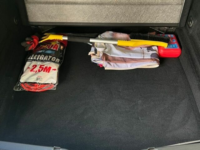 Сірий Опель Інсігнія, об'ємом двигуна 1.96 л та пробігом 299 тис. км за 7600 $, фото 24 на Automoto.ua