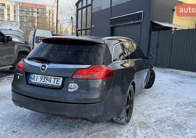 Серый Опель Инсигния, объемом двигателя 2 л и пробегом 292 тыс. км за 8300 $, фото 11 на Automoto.ua