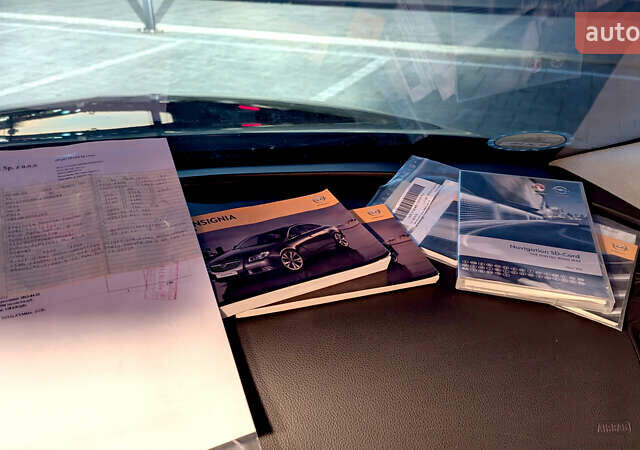 Сірий Опель Інсігнія, об'ємом двигуна 1.96 л та пробігом 225 тис. км за 9999 $, фото 23 на Automoto.ua