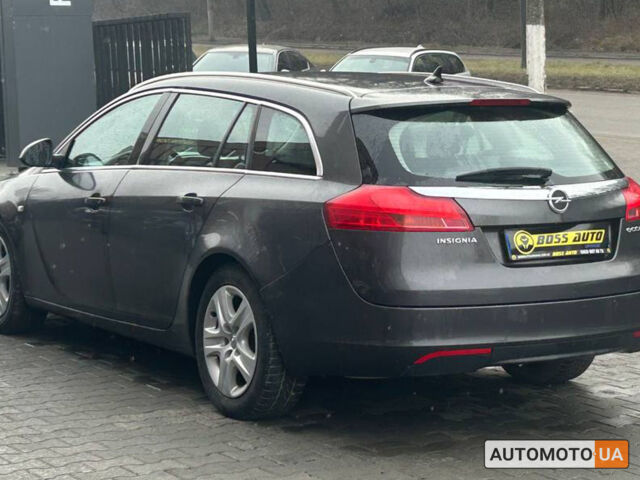 Серый Опель Инсигния, объемом двигателя 1.4 л и пробегом 188 тыс. км за 6500 $, фото 3 на Automoto.ua