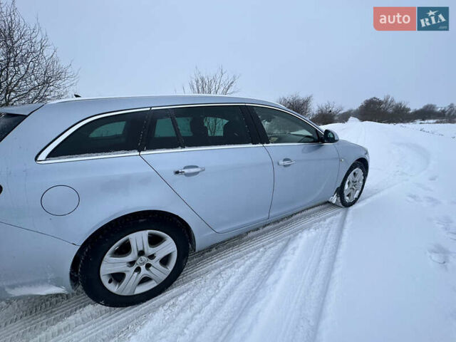 Серый Опель Инсигния, объемом двигателя 1.96 л и пробегом 333 тыс. км за 7850 $, фото 1 на Automoto.ua