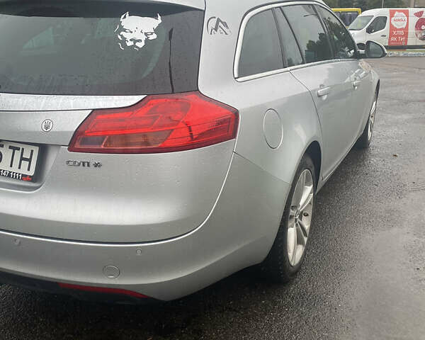 Сірий Опель Інсігнія, об'ємом двигуна 1.96 л та пробігом 347 тис. км за 8500 $, фото 6 на Automoto.ua