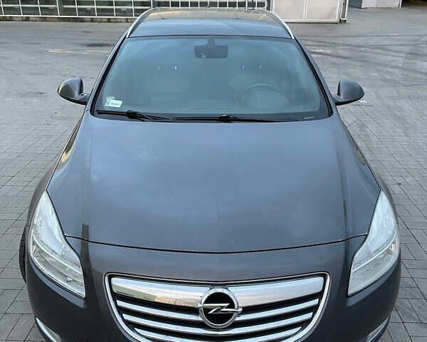 Серый Опель Инсигния, объемом двигателя 1.96 л и пробегом 300 тыс. км за 9000 $, фото 5 на Automoto.ua
