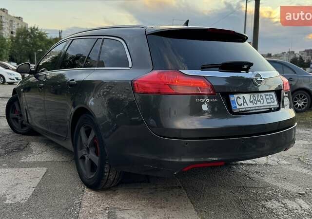 Серый Опель Инсигния, объемом двигателя 1.96 л и пробегом 287 тыс. км за 8500 $, фото 8 на Automoto.ua