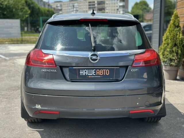 Серый Опель Инсигния, объемом двигателя 2 л и пробегом 270 тыс. км за 7800 $, фото 6 на Automoto.ua