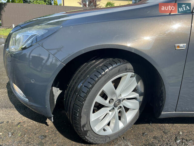 Серый Опель Инсигния, объемом двигателя 2 л и пробегом 213 тыс. км за 8950 $, фото 46 на Automoto.ua