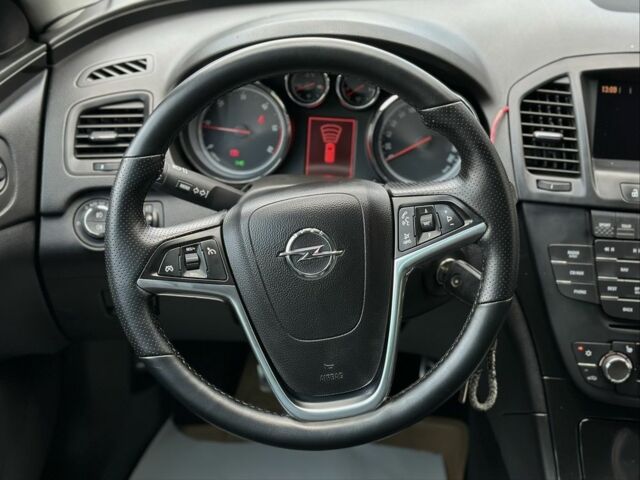 Серый Опель Инсигния, объемом двигателя 2 л и пробегом 270 тыс. км за 7800 $, фото 16 на Automoto.ua