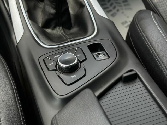 Серый Опель Инсигния, объемом двигателя 2 л и пробегом 270 тыс. км за 7800 $, фото 21 на Automoto.ua