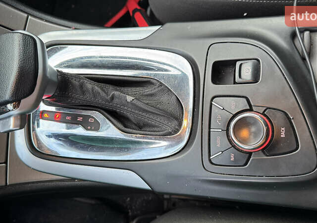 Серый Опель Инсигния, объемом двигателя 2 л и пробегом 293 тыс. км за 8500 $, фото 19 на Automoto.ua