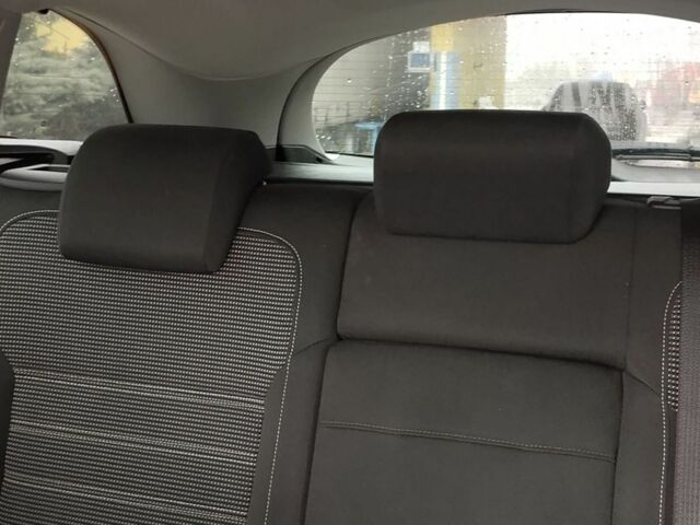 Серый Опель Инсигния, объемом двигателя 2 л и пробегом 304 тыс. км за 6600 $, фото 84 на Automoto.ua