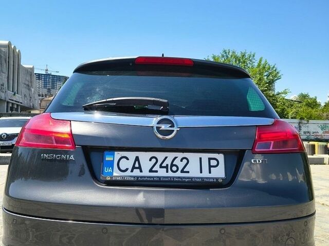 Сірий Опель Інсігнія, об'ємом двигуна 1.96 л та пробігом 257 тис. км за 8200 $, фото 7 на Automoto.ua