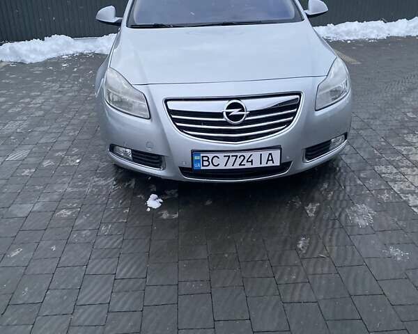 Сірий Опель Інсігнія, об'ємом двигуна 1.96 л та пробігом 220 тис. км за 7399 $, фото 15 на Automoto.ua