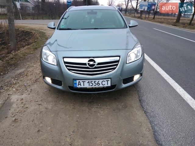 Серый Опель Инсигния, объемом двигателя 2 л и пробегом 300 тыс. км за 10000 $, фото 4 на Automoto.ua